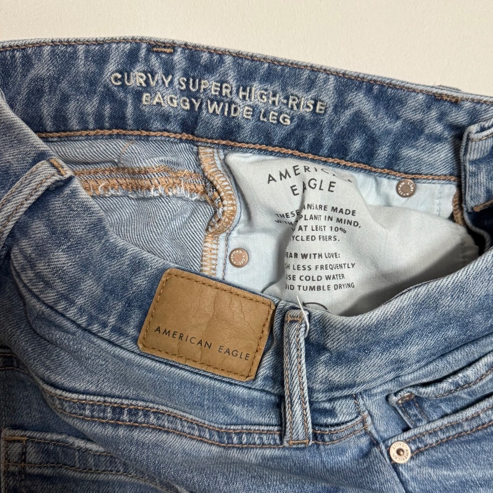 American Eagle Curvy Super High Waisted Baggy Wide Leg Cargo Jeans Size 00 Reg - Picture 5 of 14